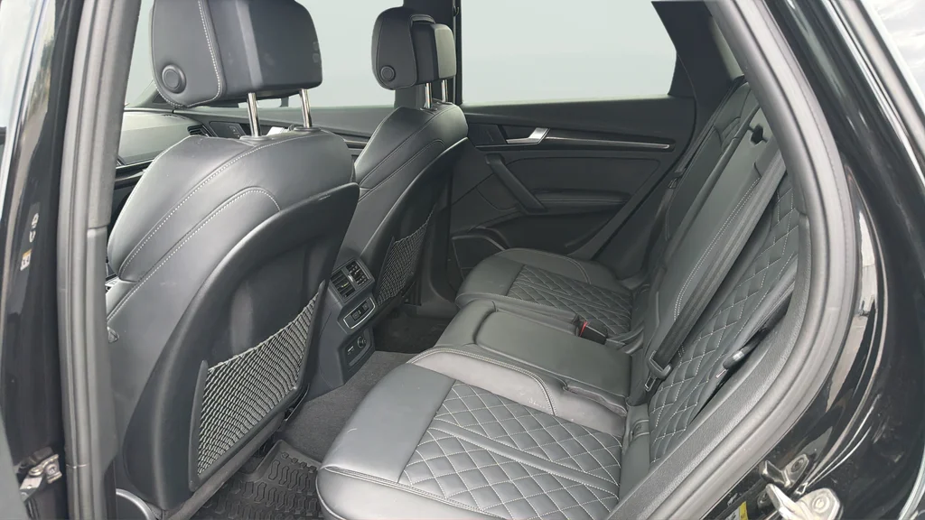 Used 2024  Audi Premium Plus image 18