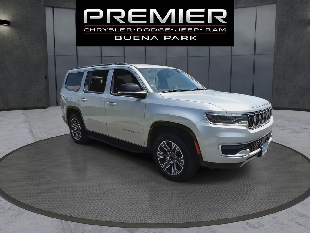 Used 2024 Silver Jeep Series II image 2