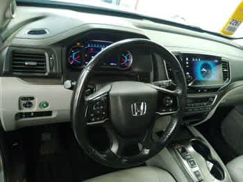 Used 2022 Lunar Silver Metallic Honda Special Edition image 5
