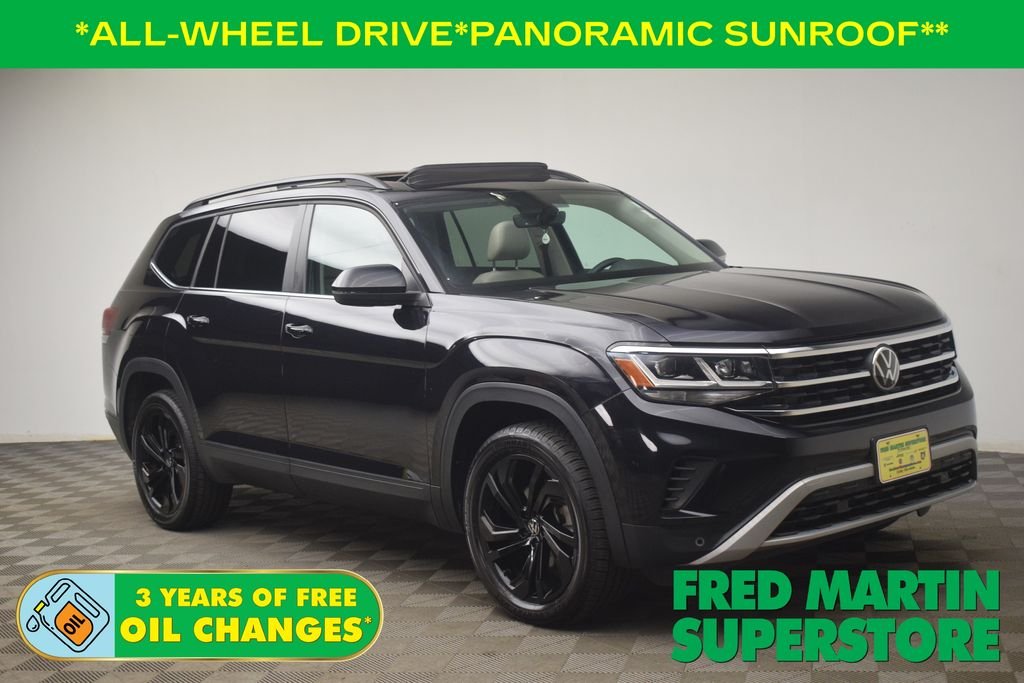2022 Volkswagen Atlas 3.6L SE w/Tech 4MOTION's photo