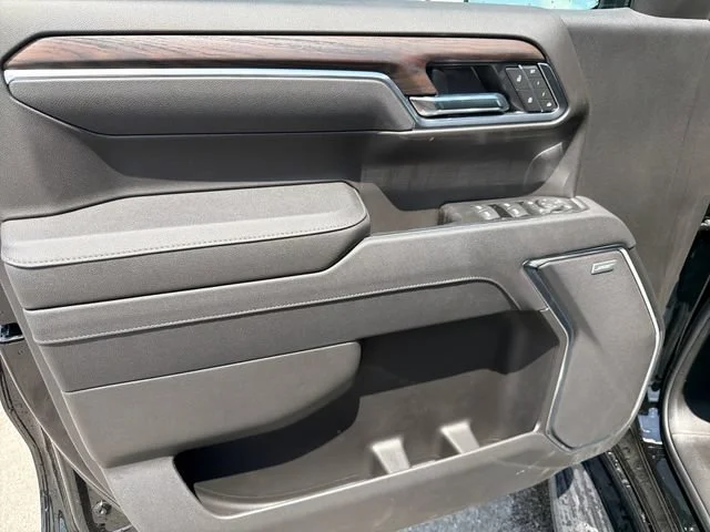2026 GMC Sierra 1500 SLT - Photo 15