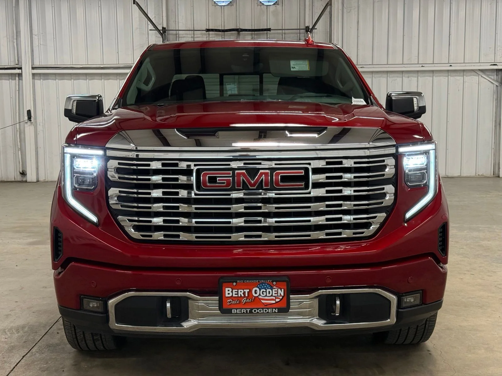 Used 2024 Red GMC Denali image 2