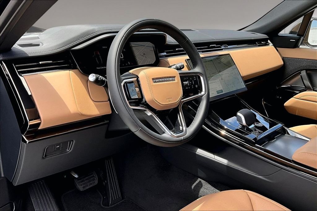 New 2026 Santorini Black LAND ROVER SE image 7