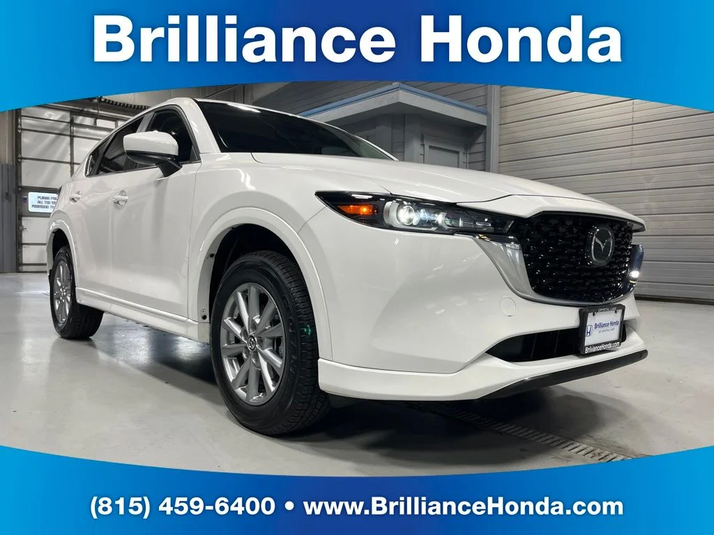 Used 2025 White Metallic Mazda 2.5 S Preferred Package image 1