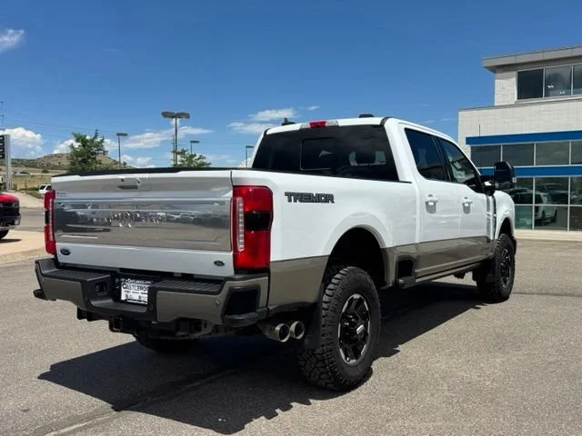 Used 2026 White Ford XL image 5