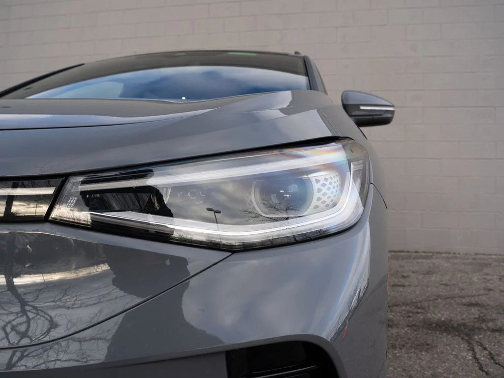 Used 2023 Gray Volkswagen Pro S image 11