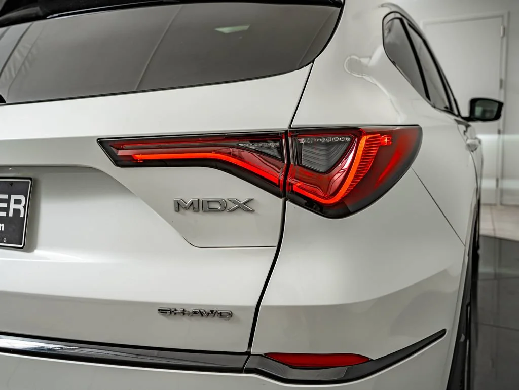 Used 2022 Platinum White Pearl Acura A-Spec image 15