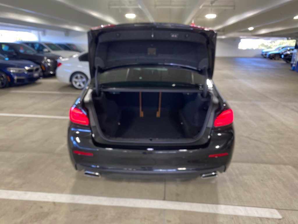 Used 2023 Black Sapphire Metallic BMW 540i xDrive image 12