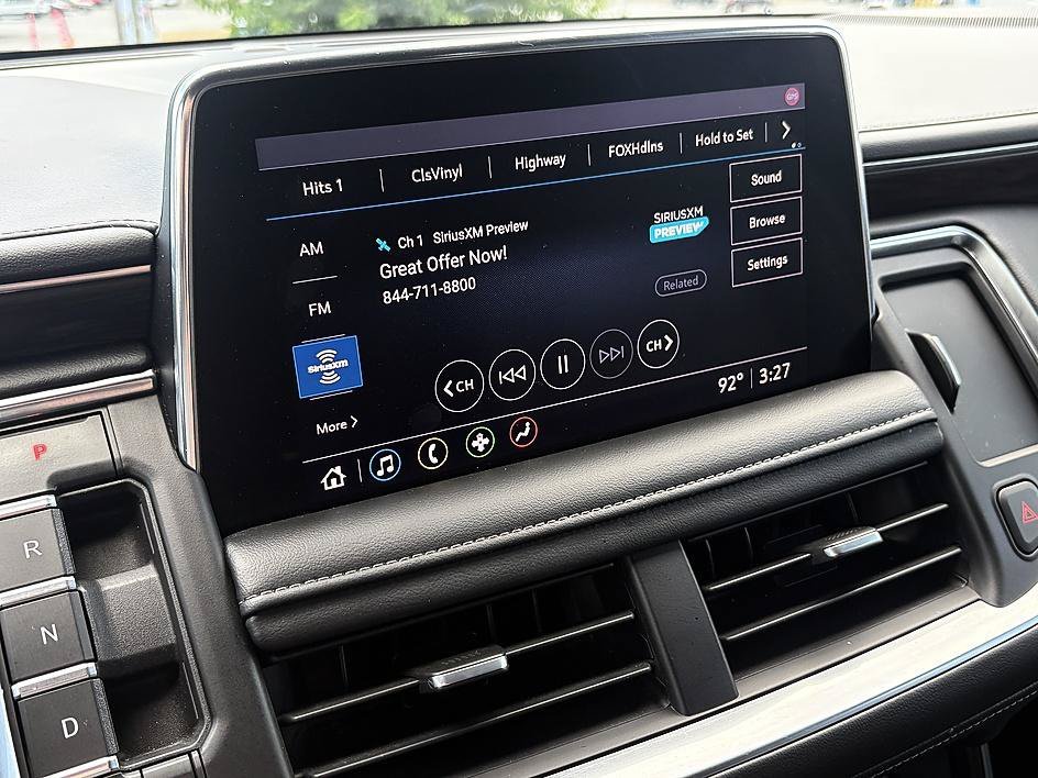 Used 2021 Summit White Chevrolet Z71 image 24