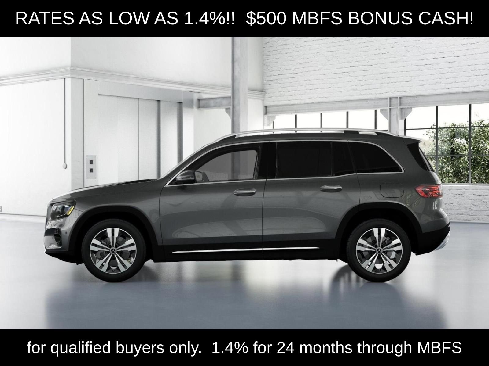 Used 2026 Mountain Grey Metallic Mercedes-Benz GLB 250 image 36