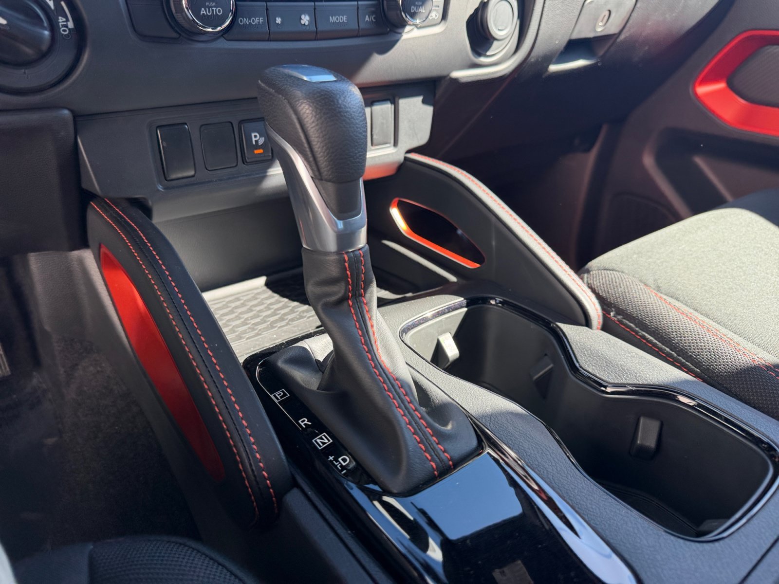 Used 2024 Boulder Gray Pearl Nissan PRO-4X image 23