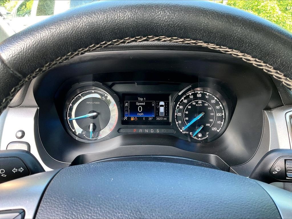 Used 2019 Red Ford XLT image 15