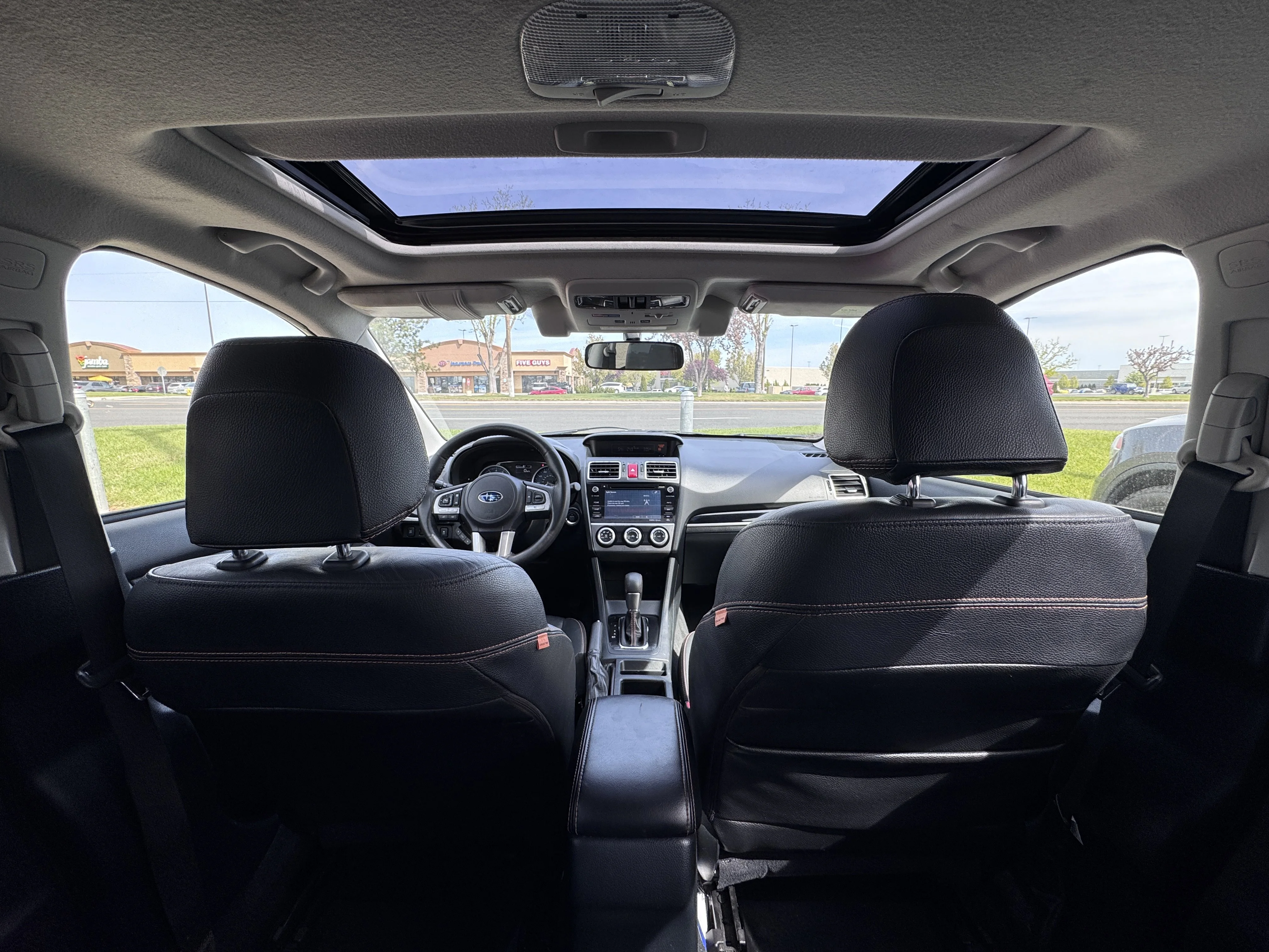 Used 2017 Crystal White Pearl Subaru Limited image 31