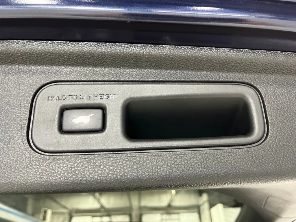 2024 Honda Odyssey Touring - Photo 42