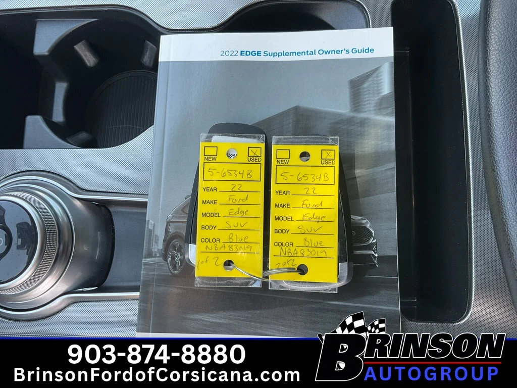 Used 2022 Atlas Blue Metallic Ford SEL image 34