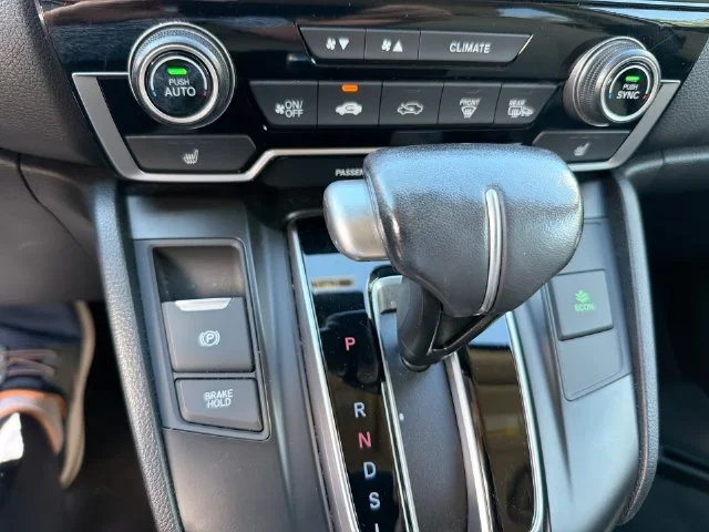 Used 2018  Honda Touring image 19