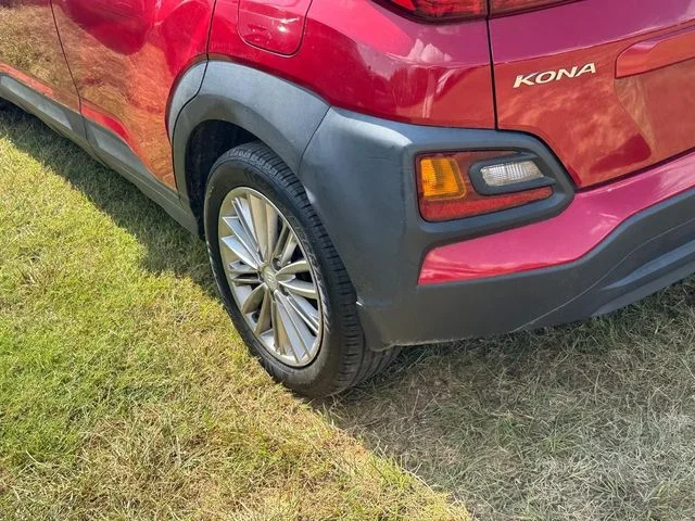 Used 2018 Red Hyundai SEL image 20