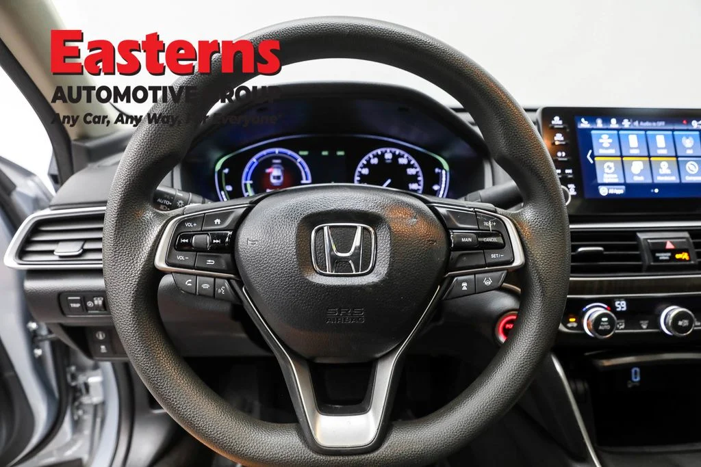 Used 2020 Silver Honda EX image 10