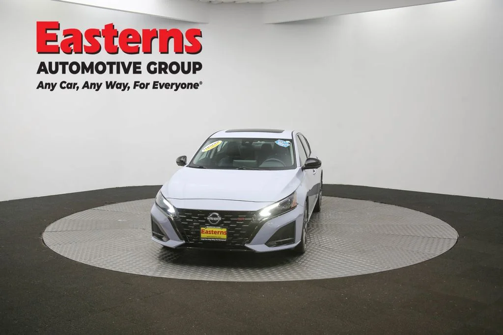 Used 2023 Gray Nissan 2.5 SL image 53