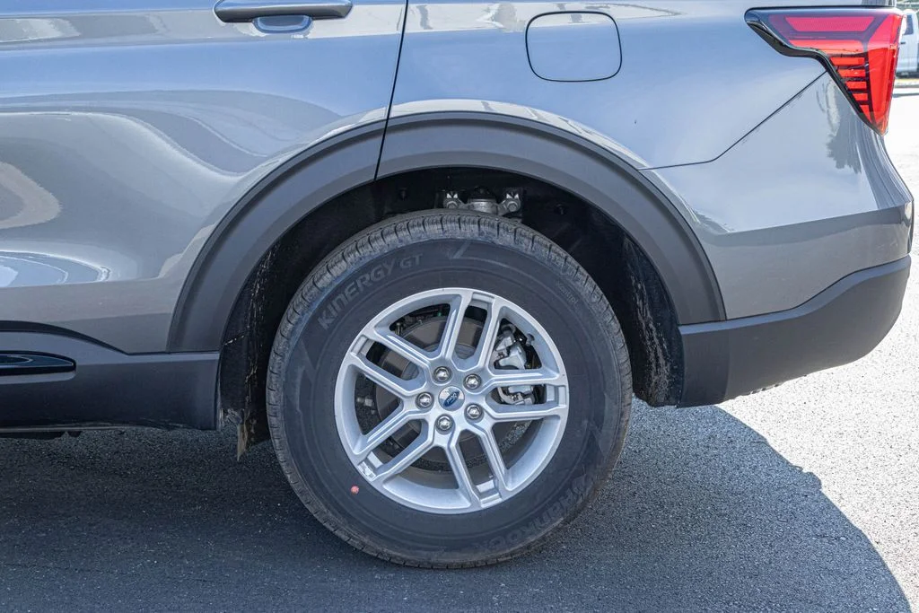 New 2026 Gray Ford Active image 22
