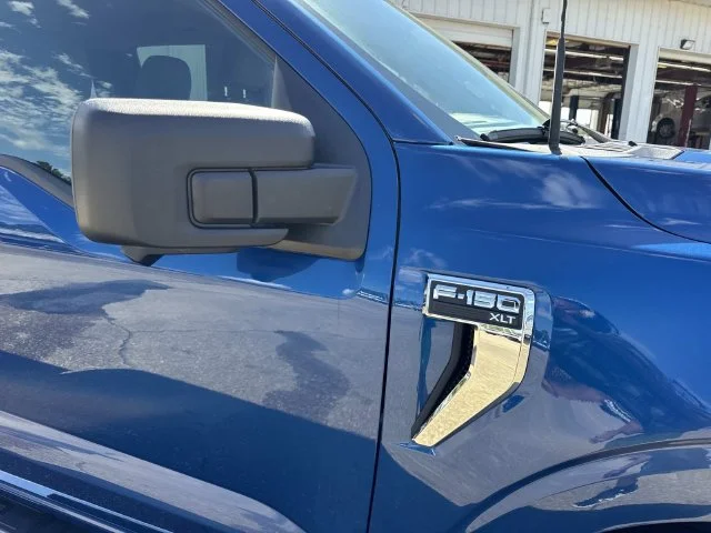 Used 2024 Blue Ford XLT image 26