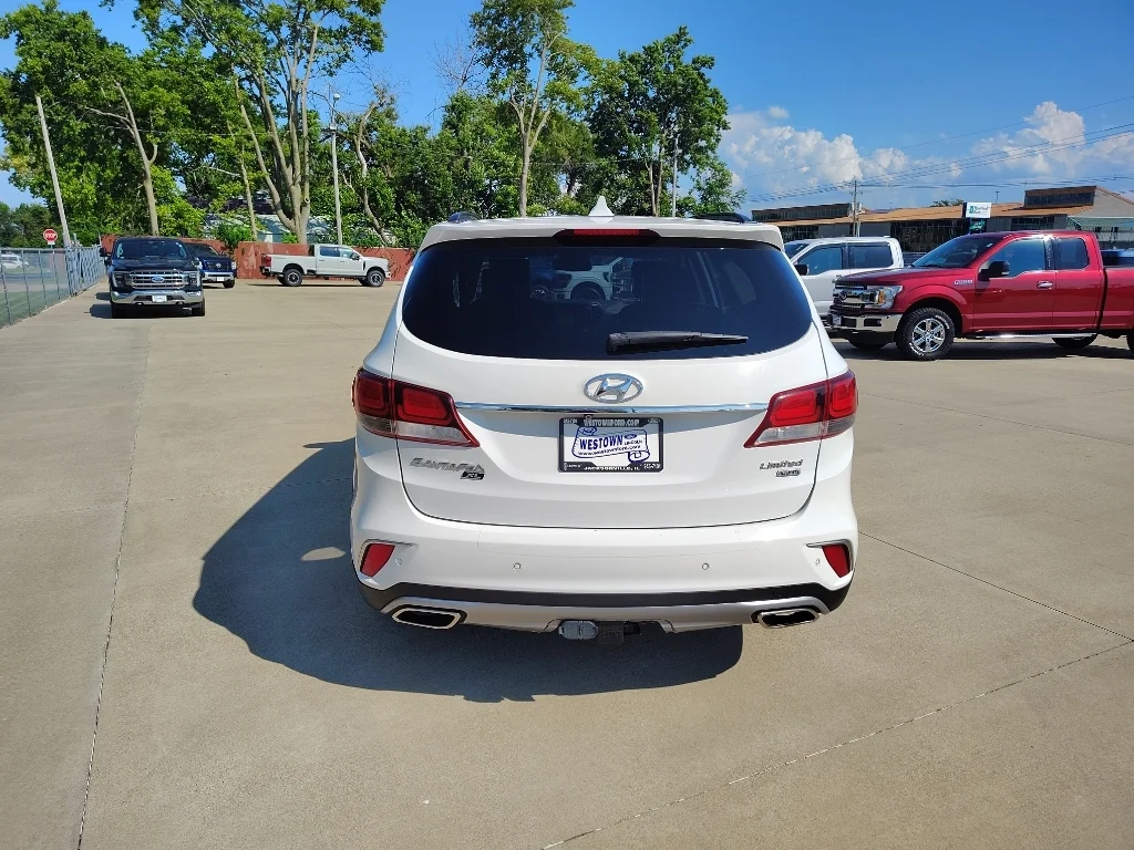 Used 2019 Monaco White Hyundai Limited Ultimate image 4