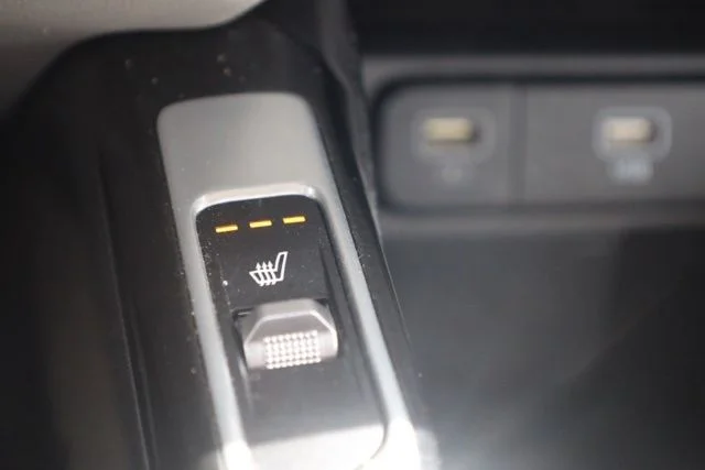 Used 2023 Gray Kia SX image 8