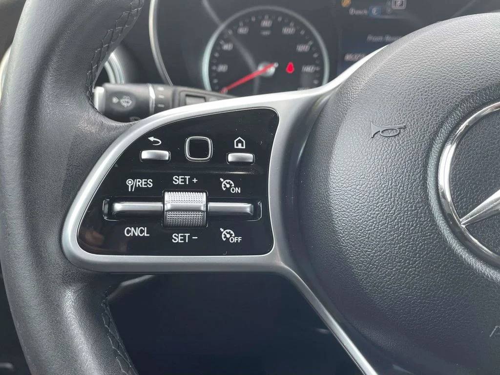 2022 Mercedes-Benz GLC GLC300 - Photo 29