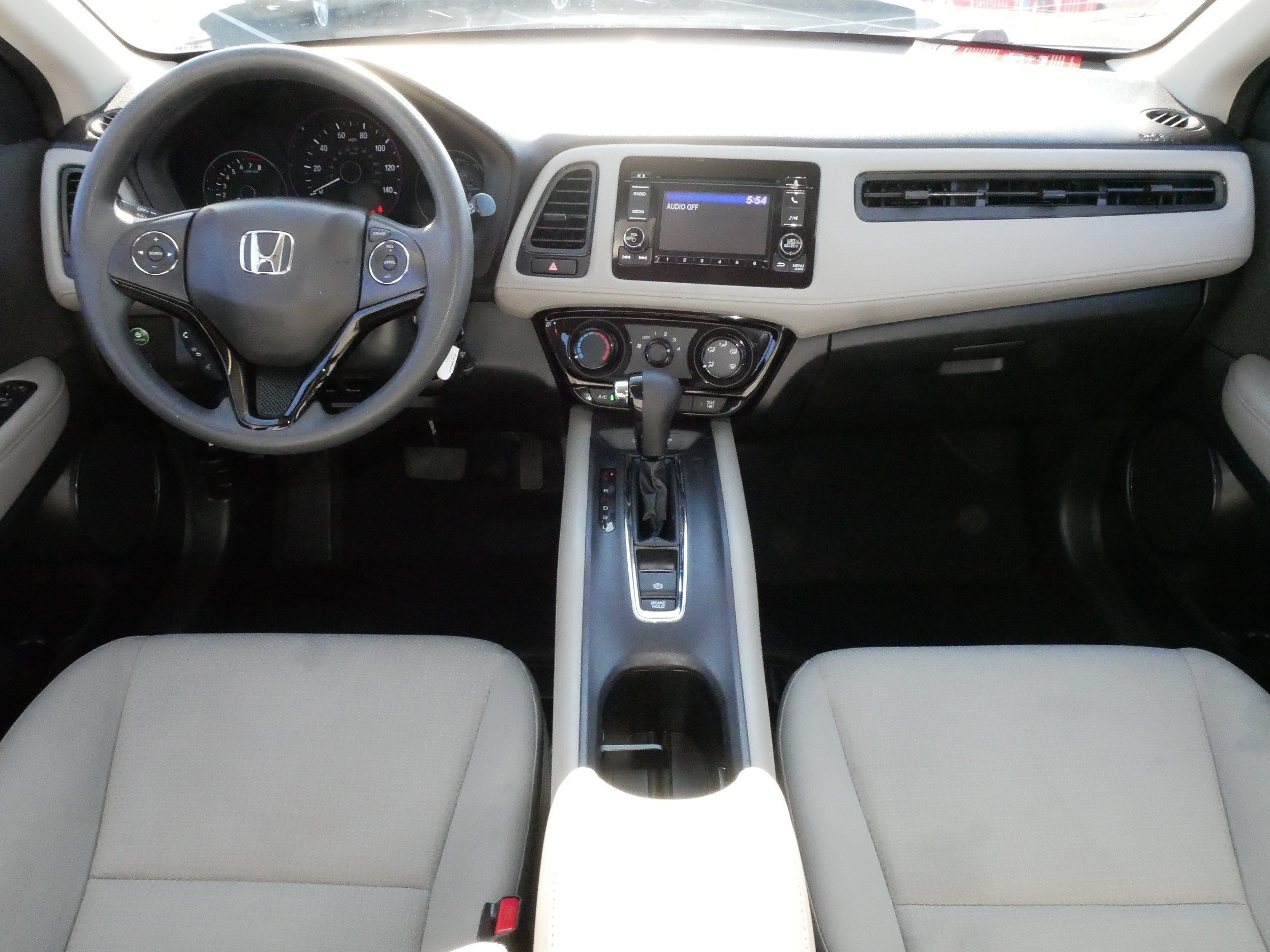 Used 2021 Platinum White Pearl Honda LX image 10
