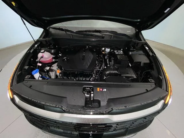 Used 2026 Black Kia EX image 25