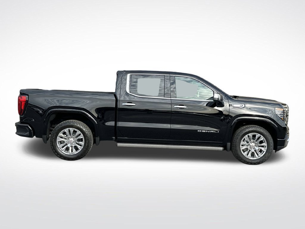 2026 GMC Sierra 1500 Denali - Photo 9