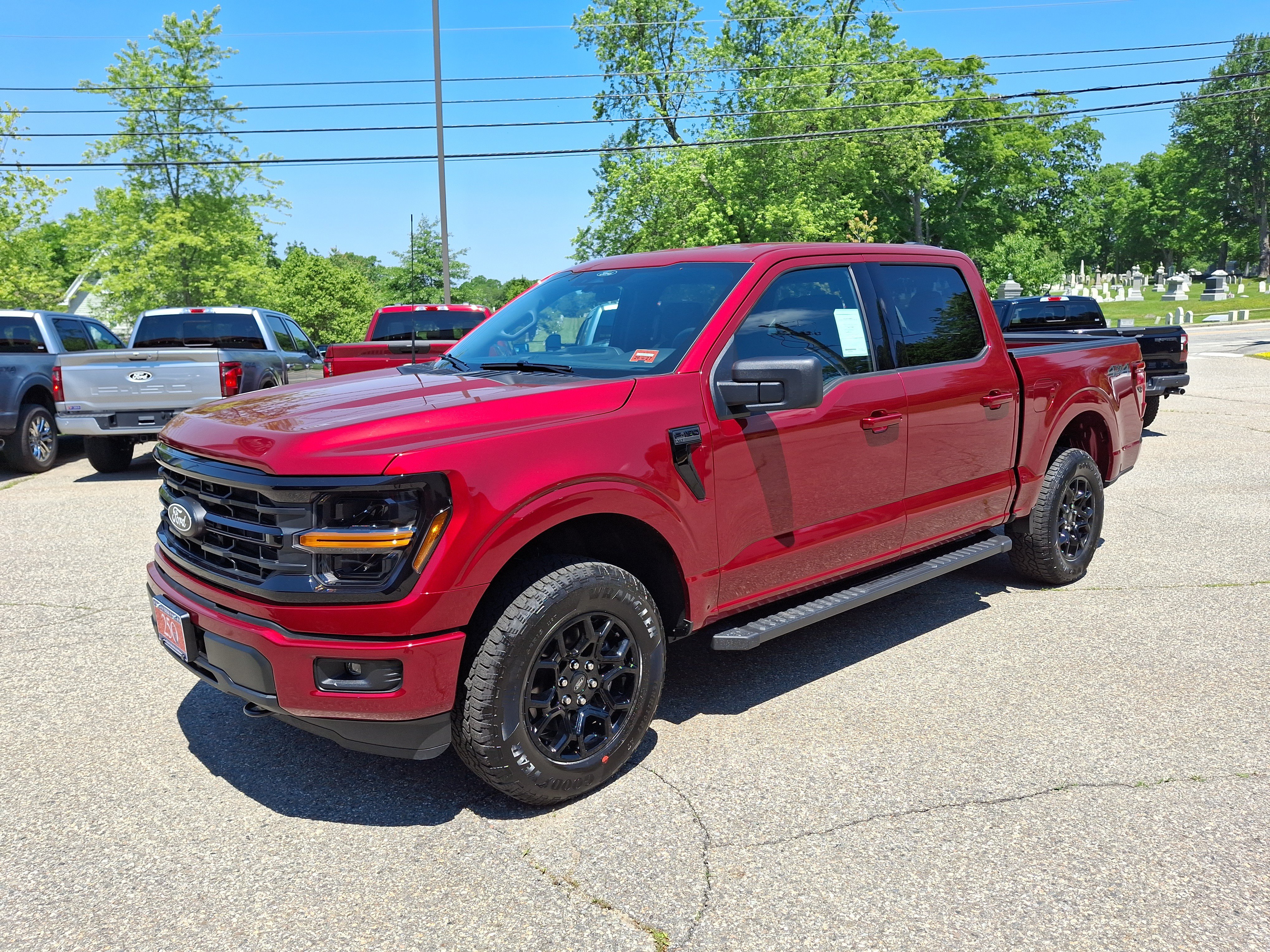 New 2026 Ruby Red Metallic Tinted Clearcoat Ford XLT image 3