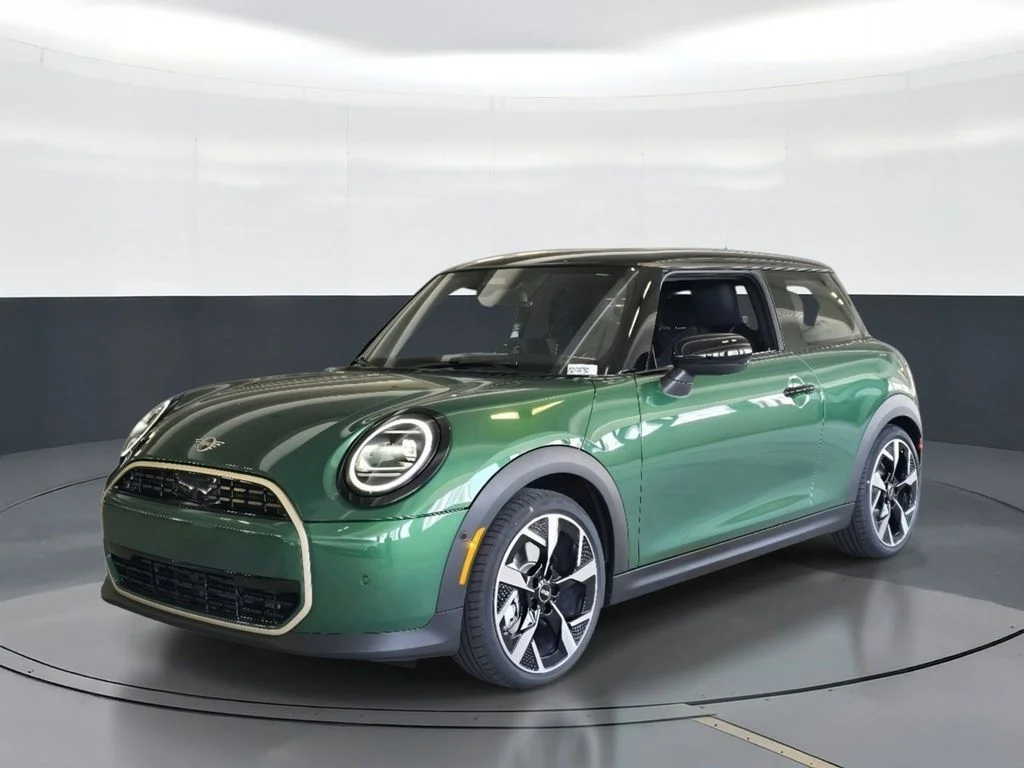 2025 MINI Hardtop 4 Door