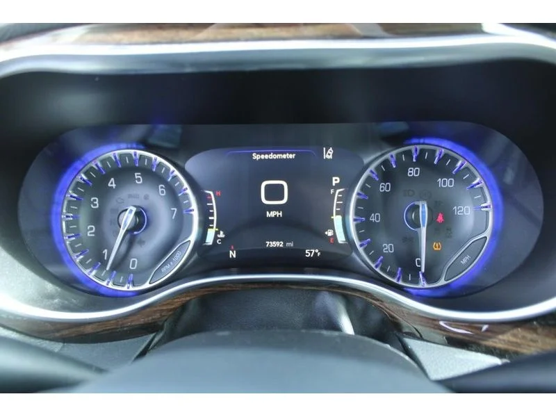 Used 2023 Brilliant Black Crystal Pearlcoat Chrysler Limited image 18