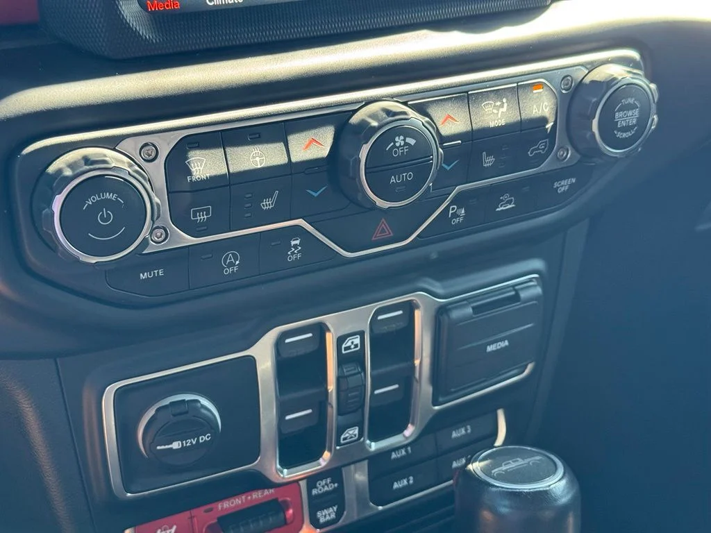 Used 2020 Black Jeep Rubicon image 29