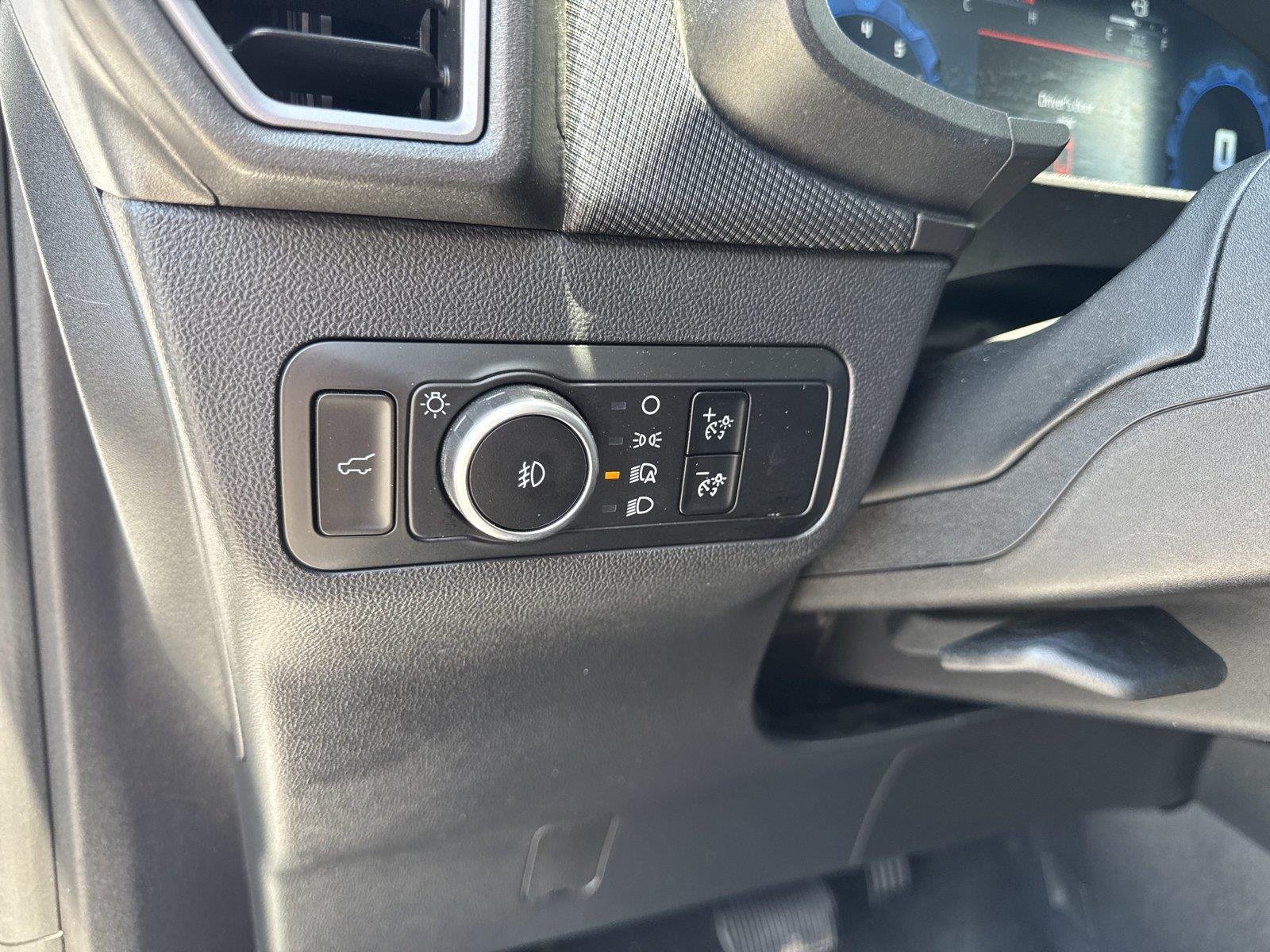 Used 2025 Oxford White Ford Outer Banks image 14