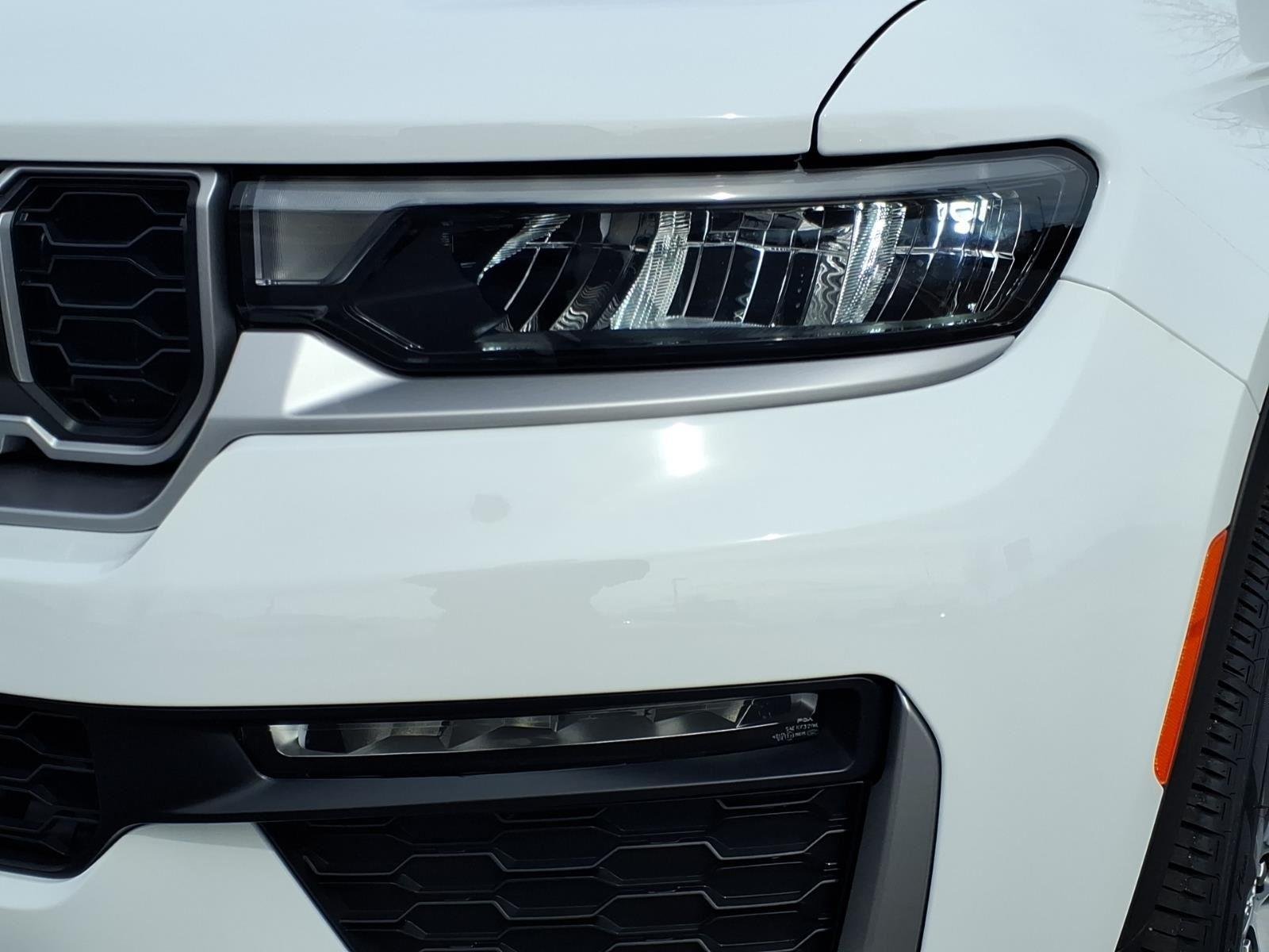 New 2026 Bright White Clearcoat Jeep Limited image 15