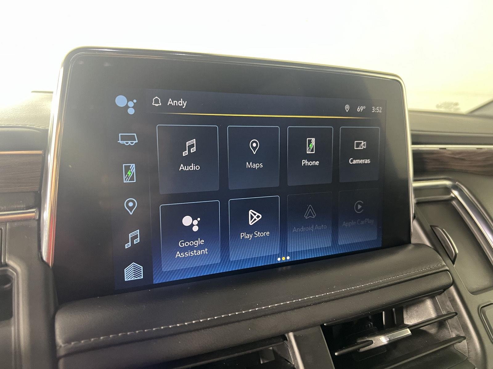 Used 2022 Summit White Chevrolet LT image 14