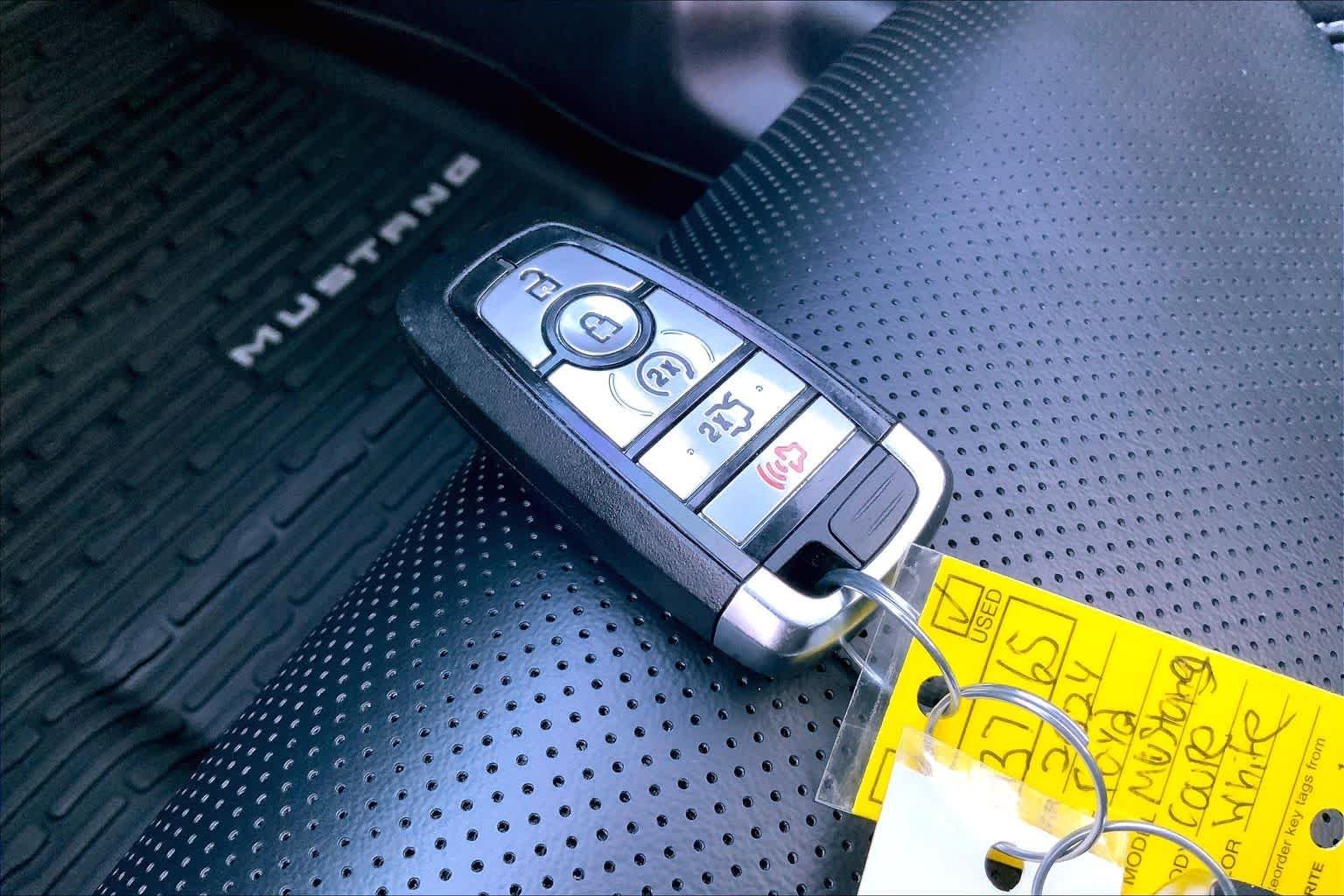 Used 2024 Oxford White Ford EcoBoost Premium image 14