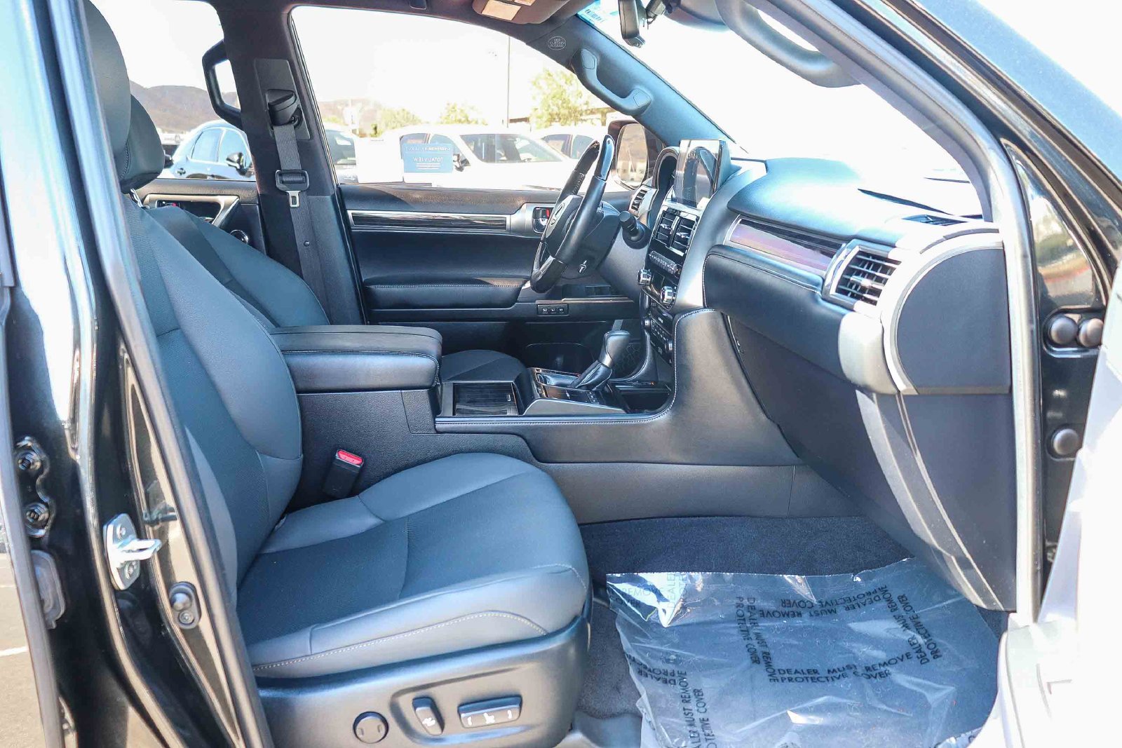Certified Used 2023 Black Lexus 460 image 19
