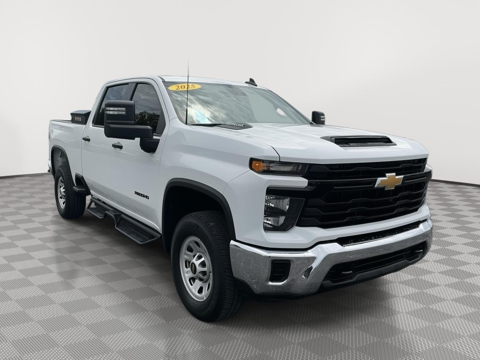 2025 Chevrolet Silverado HD Work Truck 4WD Crew Cab Standard Box's photo
