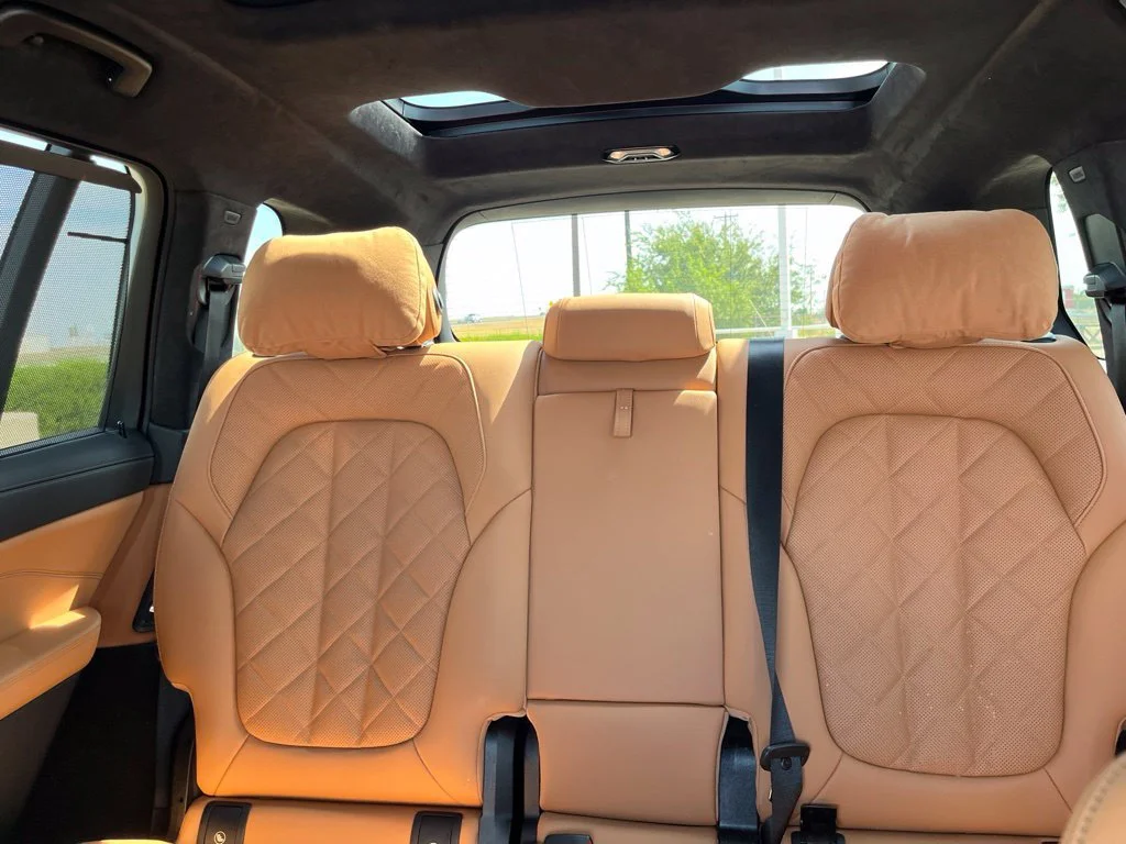 2026 BMW X7 40i - Photo 9