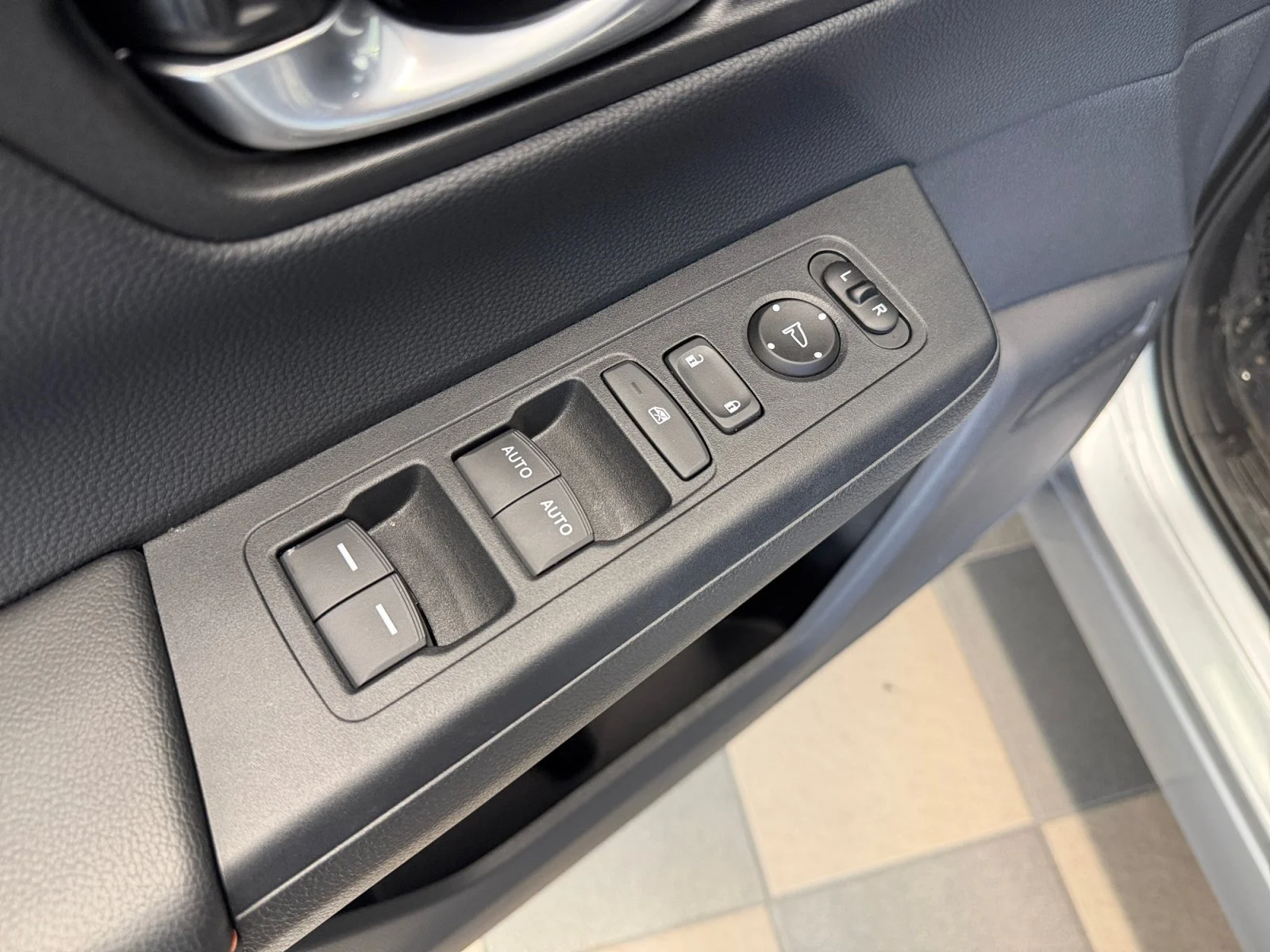 Used 2025 Silver Honda Sport image 29