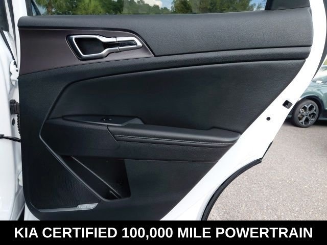 Used 2026 White Kia SX-Prestige image 27