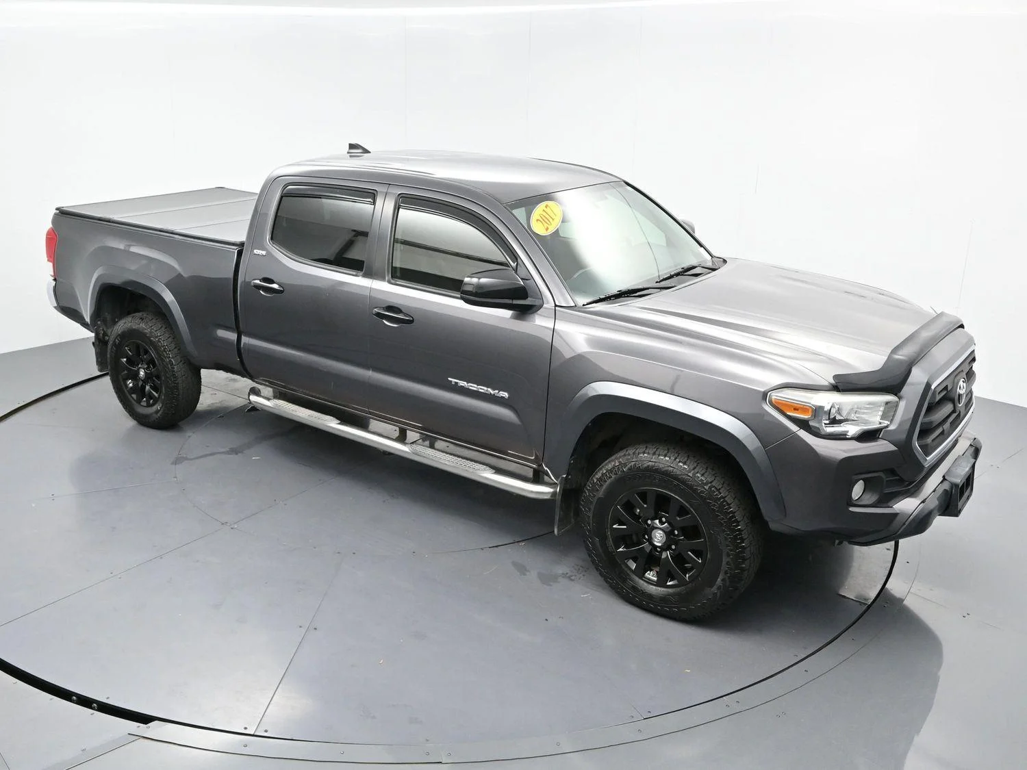 Used 2017 Magnetic Gray Metallic Toyota SR5 V6 image 34