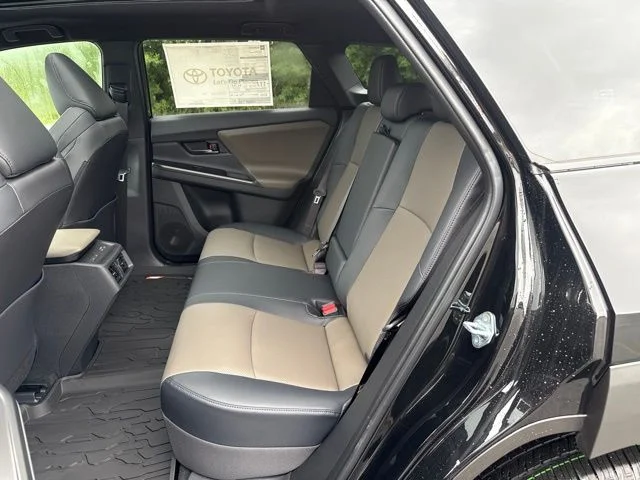 2026 Toyota bZ Woodland Woodland Premium - Photo 16