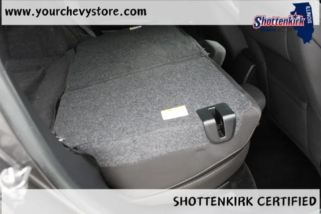 Used 2018 Gray Ford SE image 17