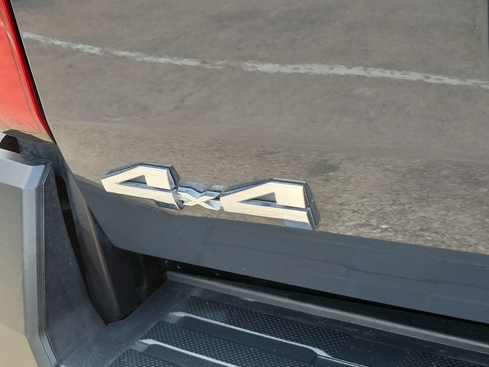 2024 Toyota Tacoma SR - Photo 32