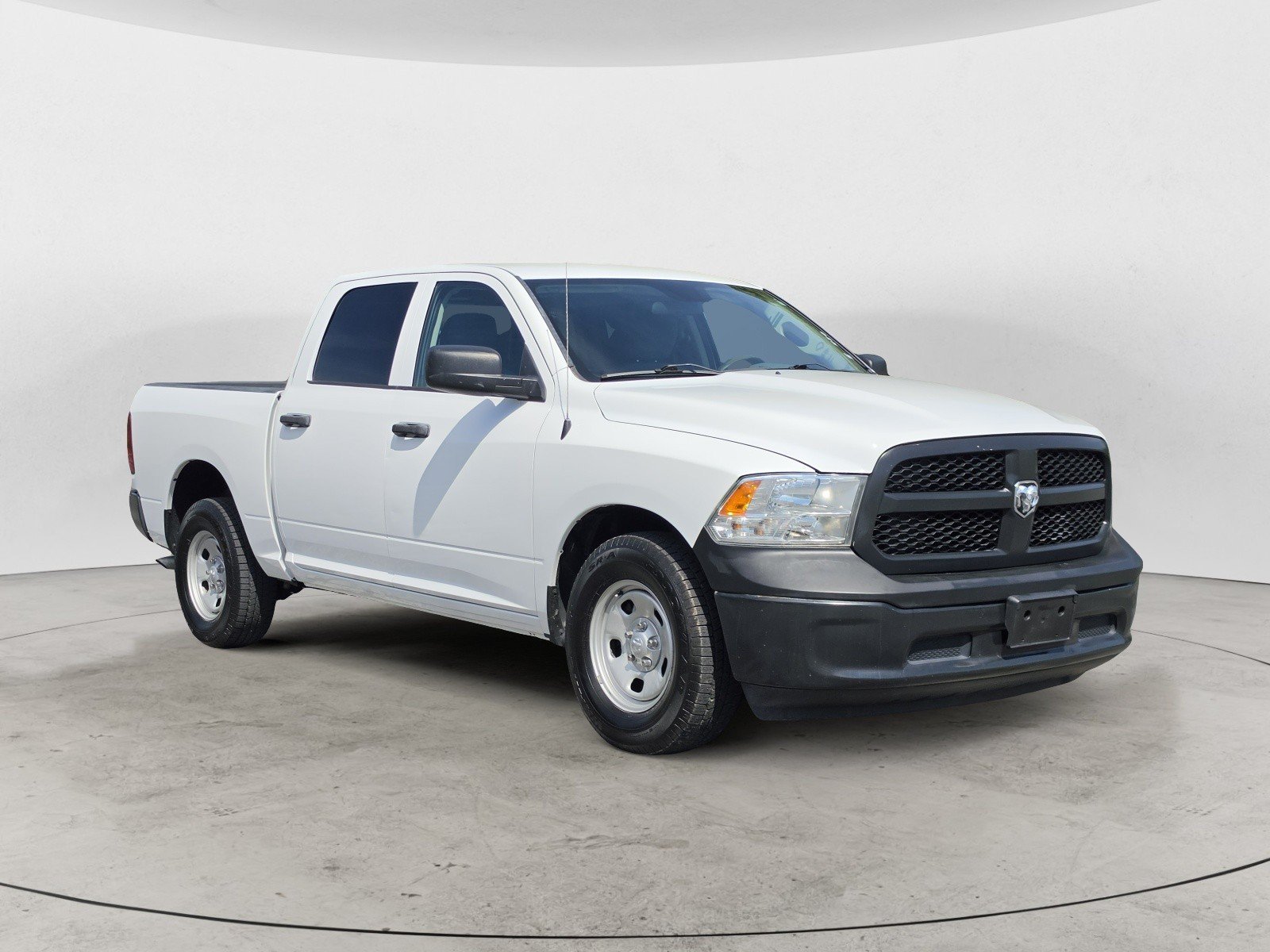 Used 2017 Bright White Clearcoat Ram Tradesman image 2