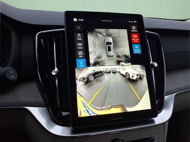 New 2026 Crystal White Volvo Ultra image 25